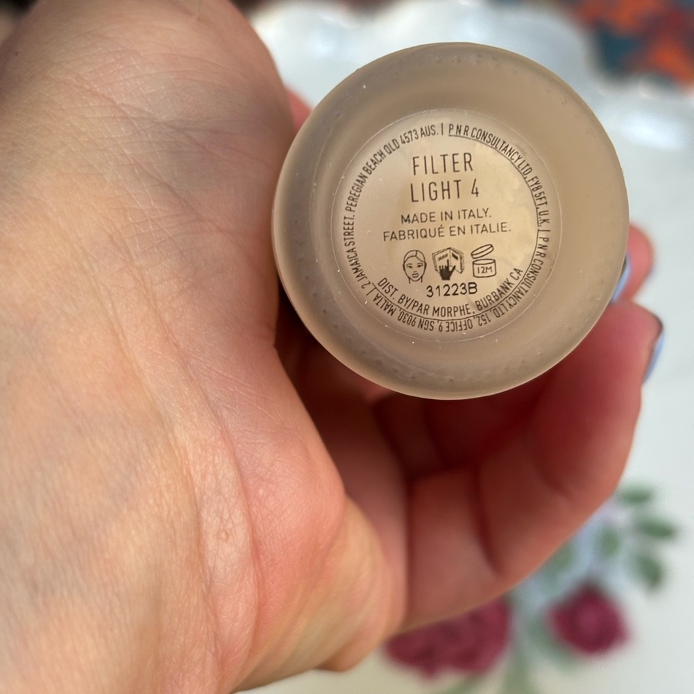 Morphe Filter Effect Soft-Focus Foundation - Cream Filter Light 4 ~ sold out - Picture 2 of 3